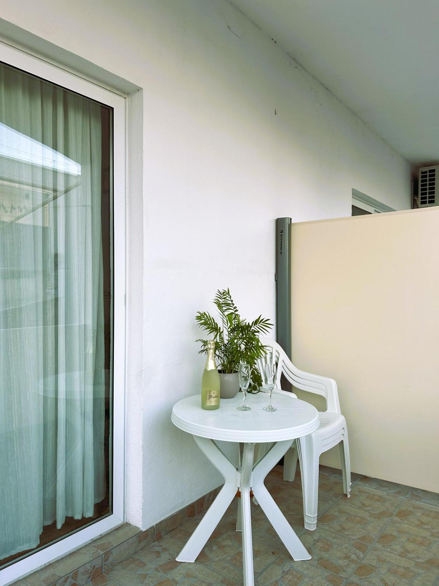 טרוגיר Apartments Valjan מראה חיצוני תמונה